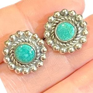 Vintage sterling silver 925 southwestern turquoise handmade round earrings